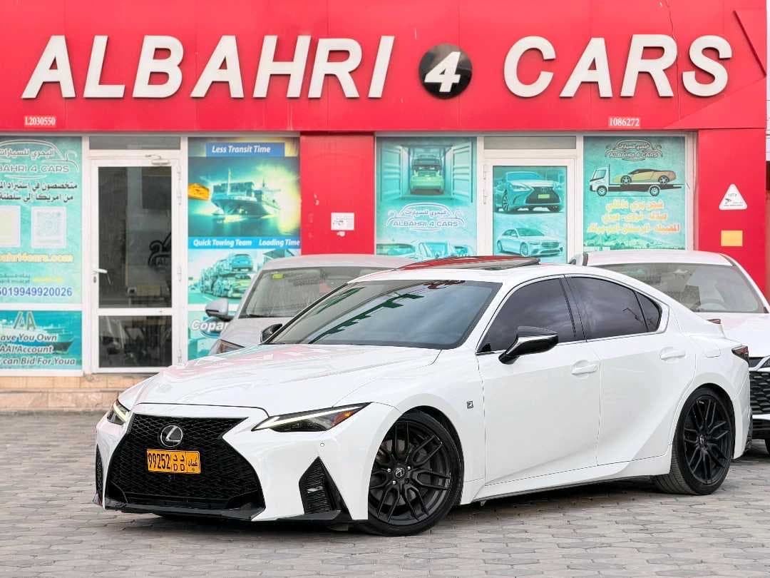 لكزس آي إس 350 2021