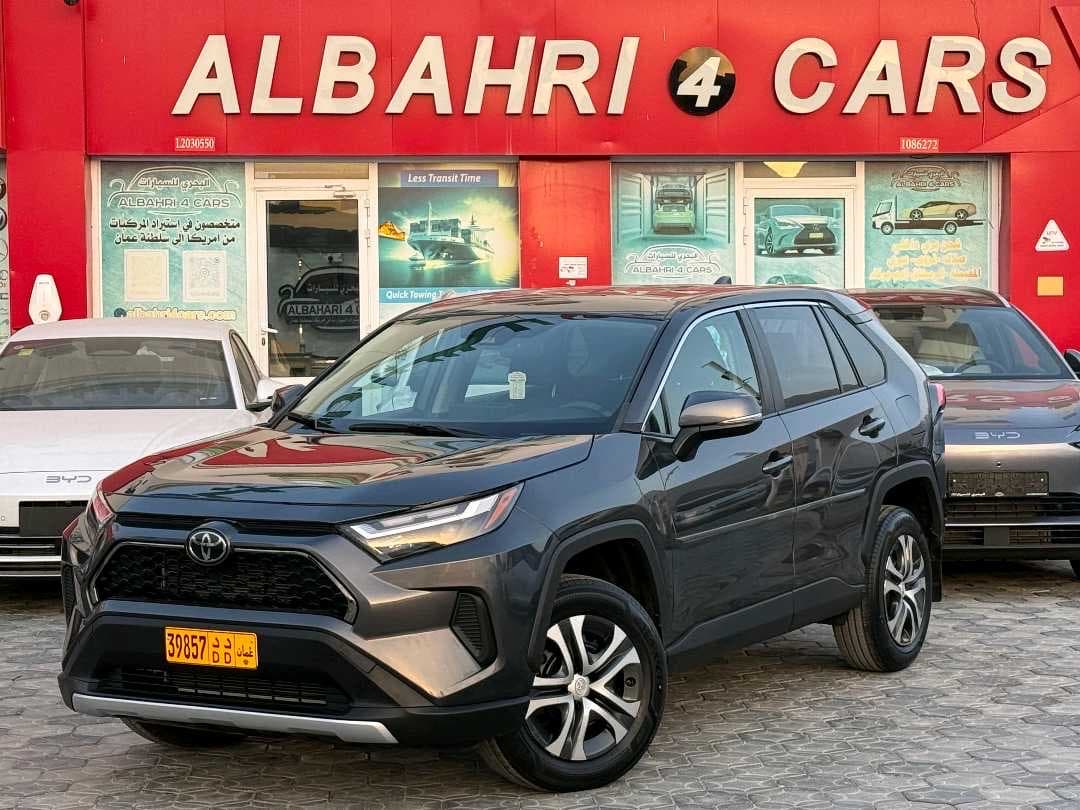 تويوتا راف 4 إل إي 2023