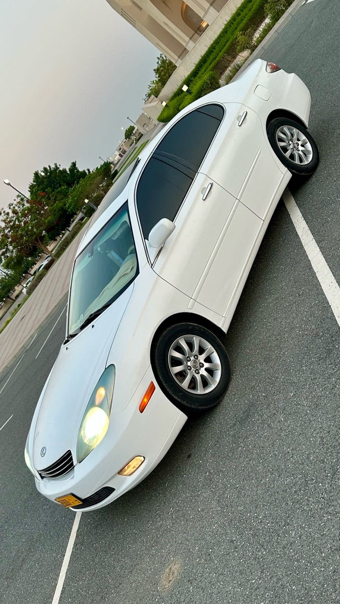 لكزس إي إس 350 2004