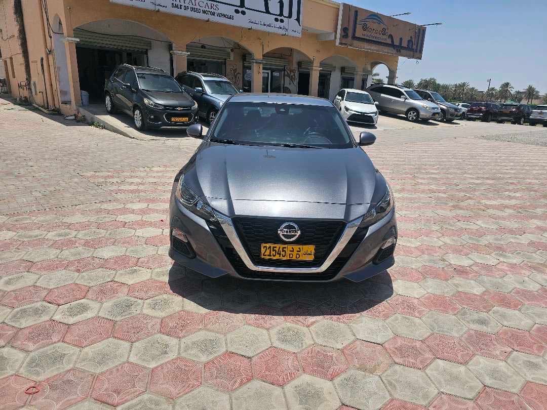 نيسان ألتيما إس 2022