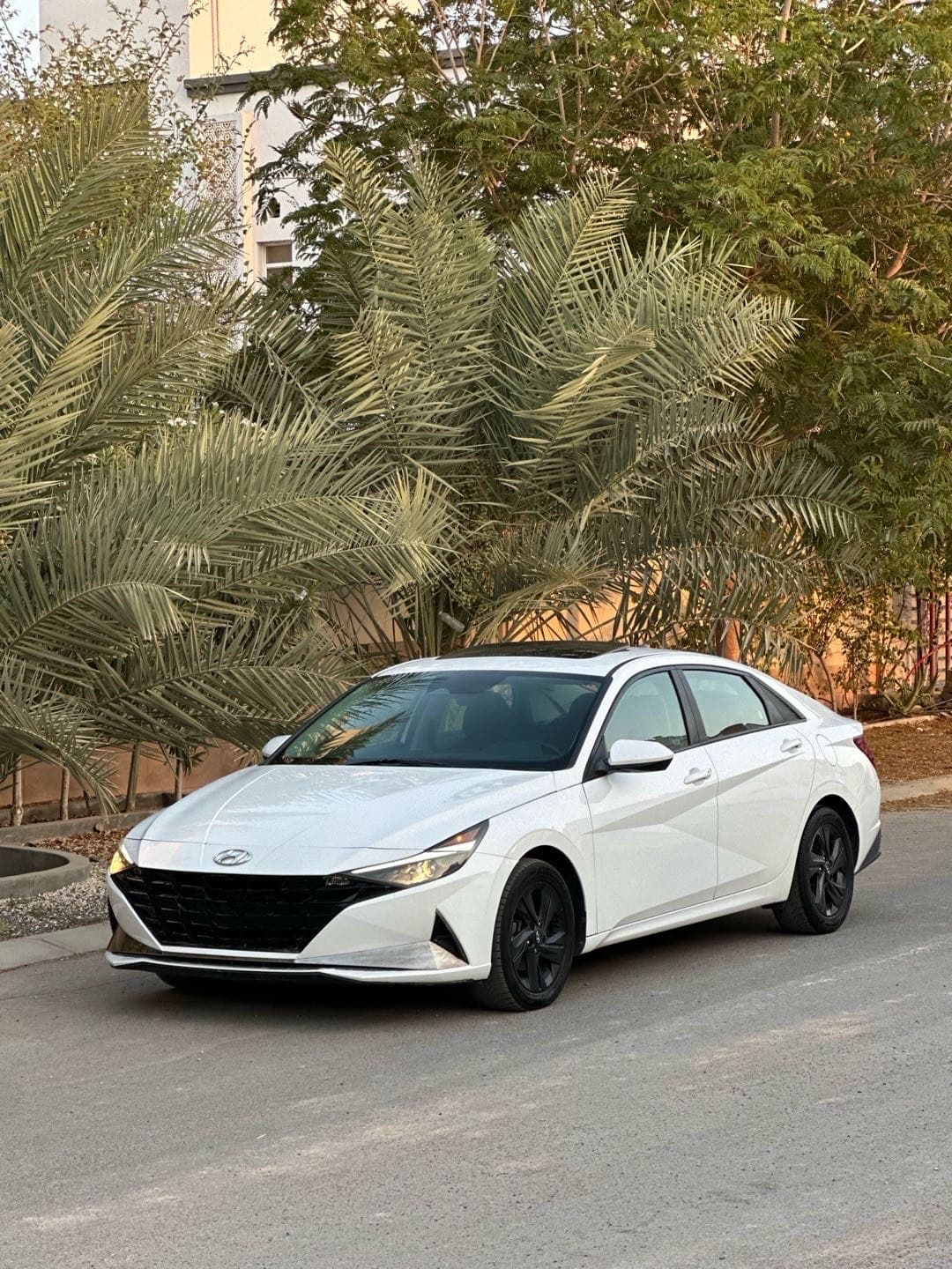 هيونداي إلنترا إس إي إل كونفينيينكي 2021